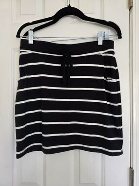 Market & Spruce Black and White Striped Knit Drawstring Mini Skirt
